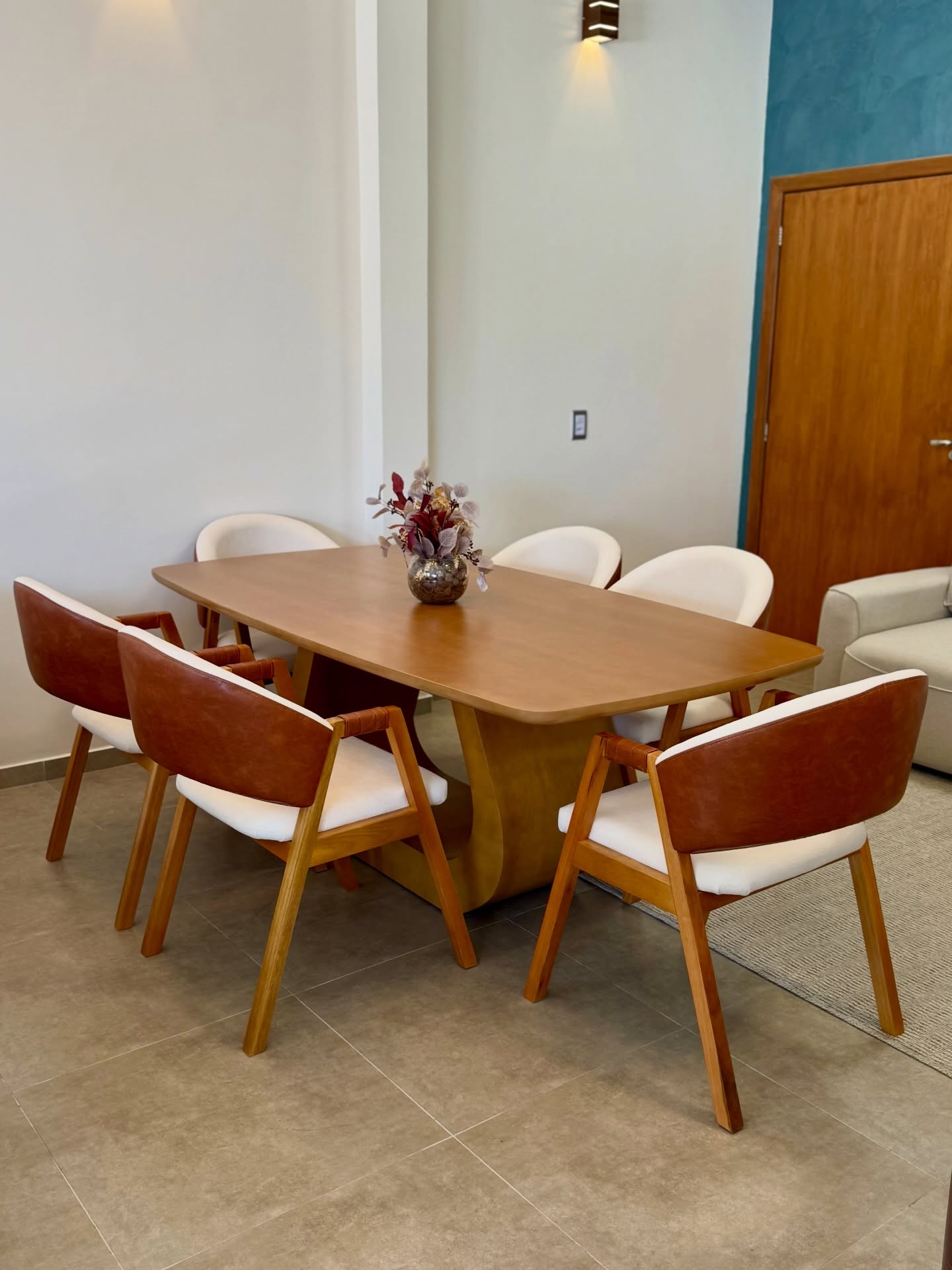 Dining Room Slide 5